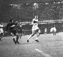 Boca Juniors 4 - Gimnasia y Esgrima (La Plata) 2 - Torneo Metropolitano 1971 