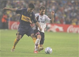 2007:  Boca le ganó a San Lorenzo de Almagro 2 a 0 
